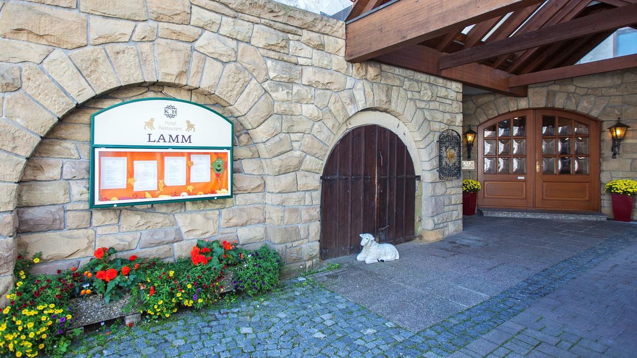Hotel Lamm โอสต์ฟิลเดิร์น ภายนอก รูปภาพ