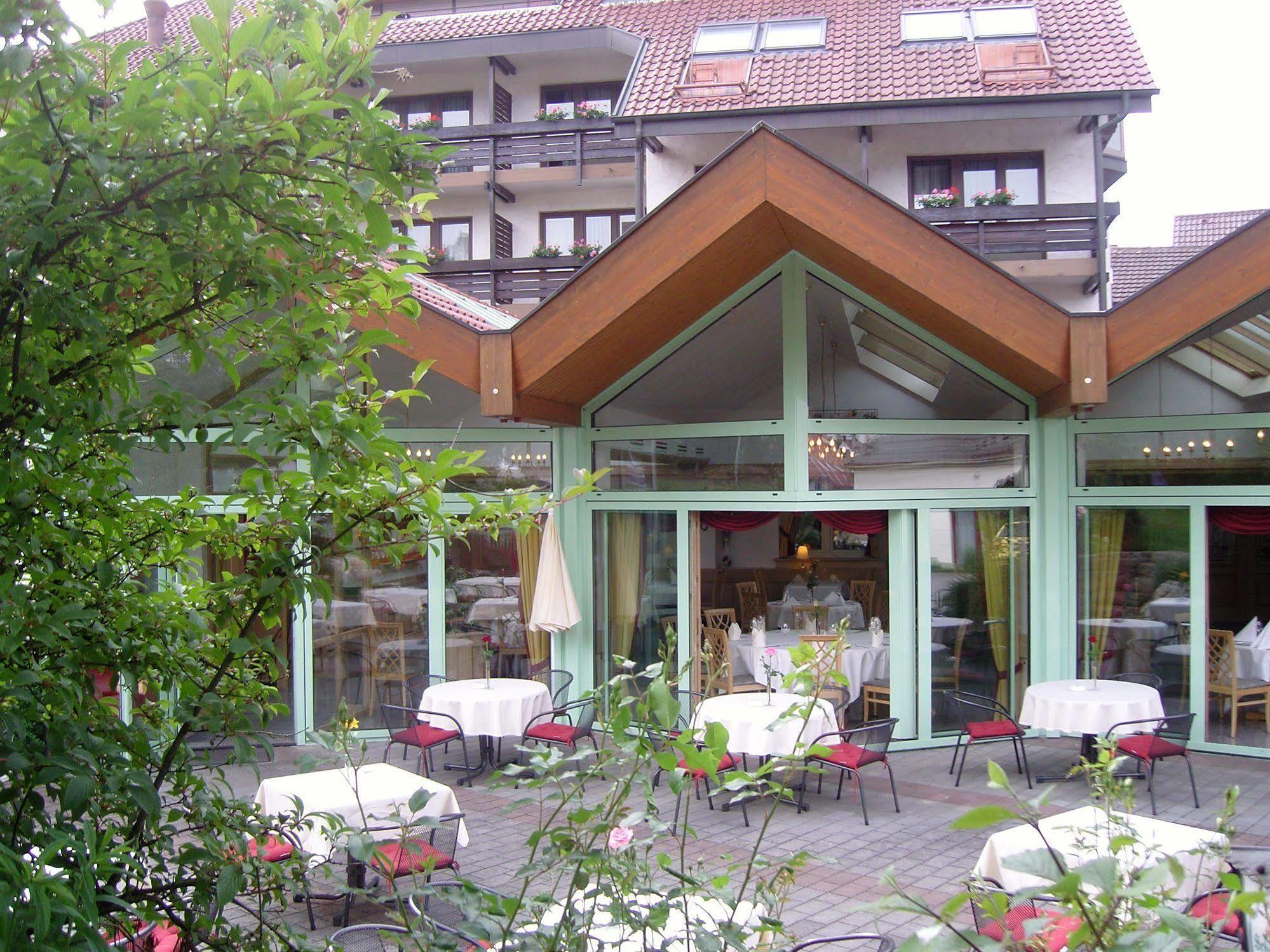 Hotel Lamm โอสต์ฟิลเดิร์น ภายนอก รูปภาพ